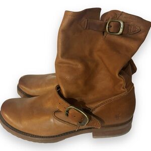 Frye Veronica short boot size 7.5 light brown
